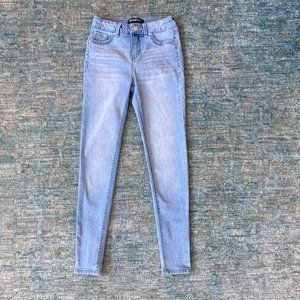 Blue Spice light wash jeans